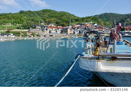 Shimane Peninsula 42ura Autumn Mitsuura 83265146