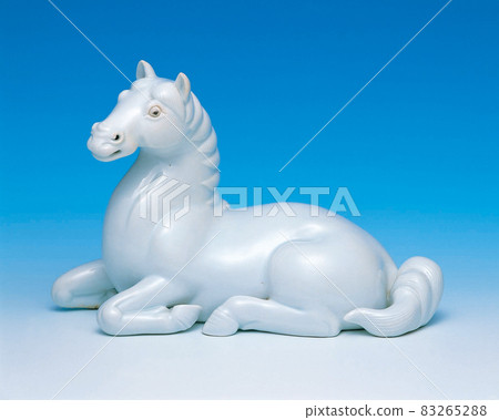 Antique art (antique) porcelain figurine incense burner Antique art (antique) porcelain figurine incense burner 83265288