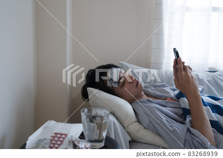 A man in poor physical condition　 83268939