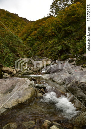 Otaki of Mt. Iide 83272978