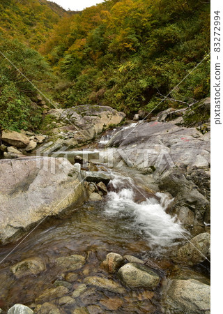 Otaki of Mt. Iide 83272994