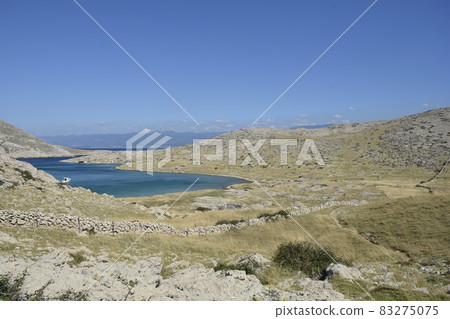 Bay Mala Luka 83275075