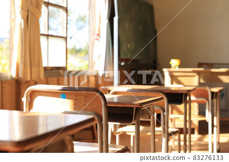 Former Uwaoka Elementary School classroom October Former Uwaoka Elementary School classroom October 83276133