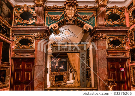interiors of palazzo Borromeo, lake maggiore, Stresa, italy interiors of palazzo Borromeo, lake maggiore, Stresa, italy 83276266