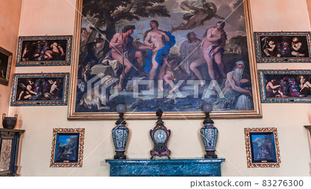 interiors of palazzo Borromeo, lake maggiore, Stresa, italy interiors of palazzo Borromeo, lake maggiore, Stresa, italy 83276300