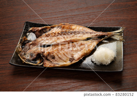 Charcoal-grilled dried horse mackerel Charcoal-grilled dried horse mackerel 83280152