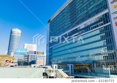 新橫濱站北口 83280755