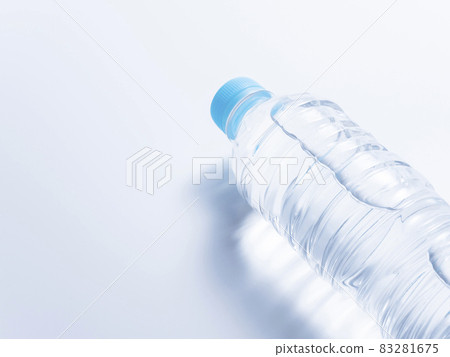 PET bottle water 83281675