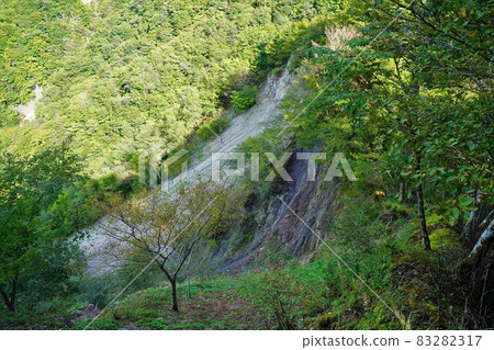 Kumabushiyama Aokuzure Pass 83282317