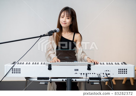 美麗的日本女性 83282372