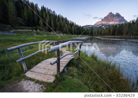 Lago Antorno Lake,Tre Cime di Lavaredo mountain in background, Dolomites, Italy 83286429