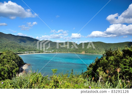 Amami Oshima: The clear autumn sky and the clear sea of Katetsu Amami Oshima: The clear autumn sky and the clear sea of Katetsu 83291126