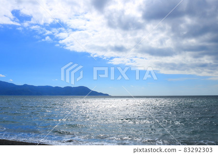 The sea of Suruga Bay in autumn The sea of Suruga Bay in autumn 83292303