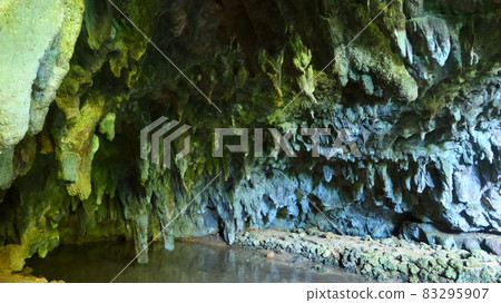 Narikawa Cave, a limestone cave on Miyakojima 83295907