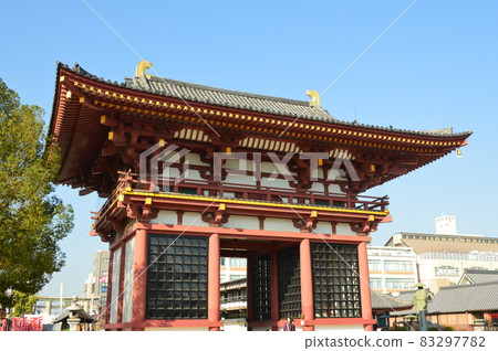 "West Daimon" of Shitennoji Temple (Tennoji Ward, Osaka City) "West Daimon" of Shitennoji Temple (Tennoji Ward, Osaka City) 83297782