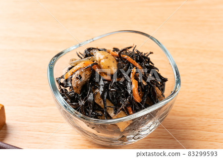 煮熟的羊栖菜 煮熟的羊栖菜 83299593