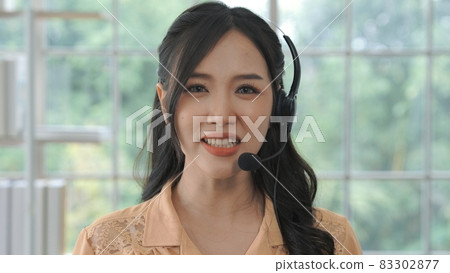 Video call camera view of businesswoman talks actively in videoconference Video call camera view of businesswoman talks actively in videoconference 83302877