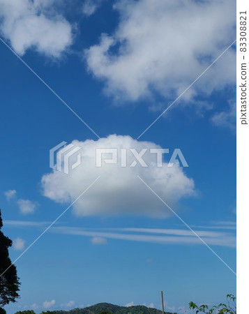 一朵棉花雲 一朵棉花雲 83308821