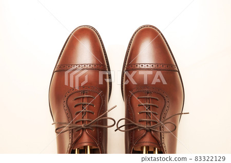 New brown quarter brogue leather shoes 83322129