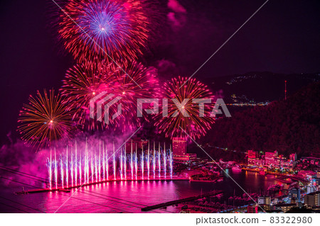 熱海 100 萬美元的夜景和海上煙花匯演 83322980