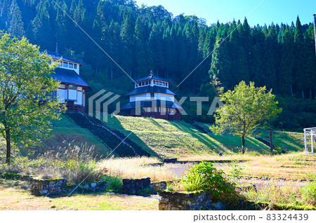 南都市東賀村東賀靜心鎮 83324439