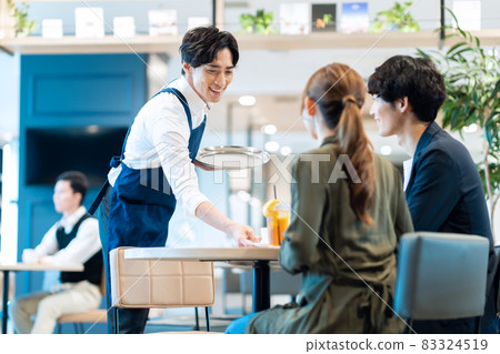 Clerk Cafe Date Couple Shooting Cooperation: Creadisce (Maruzen-Yushudo Co., Ltd.) 83324519
