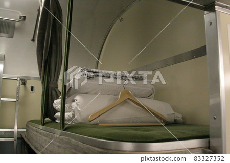 B sleeper upper tier of sleeper train B sleeper upper tier of sleeper train 83327352