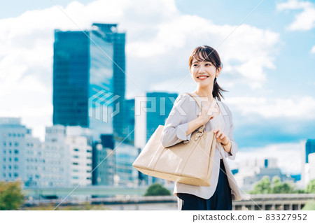 女商人 83327952