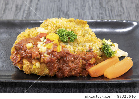 Delicious Milanese katsuretsu 83329610
