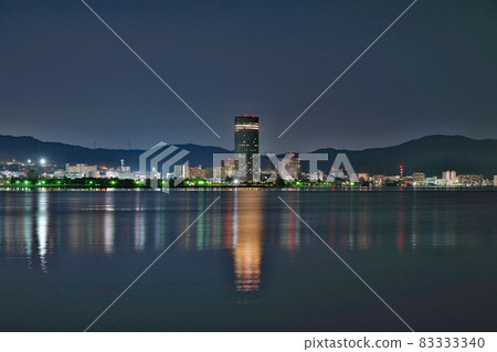 [琵琶湖湖畔（夜景）]所在地：滋賀縣草津市矢橋町矢橋 83333340