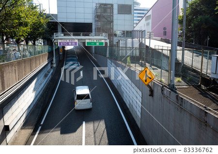 Expressway ETC exclusive and general Metropolitan Expressway Yaesu Line Nishi-Ginza transit station b-1 Expressway ETC exclusive and general Metropolitan Expressway Yaesu Line Nishi-Ginza transit station b-1 83336762