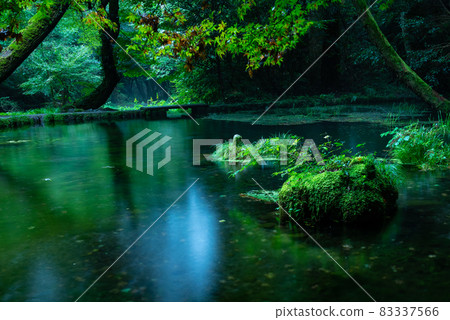 Rain mountain blizzard Rain mountain blizzard 83337566