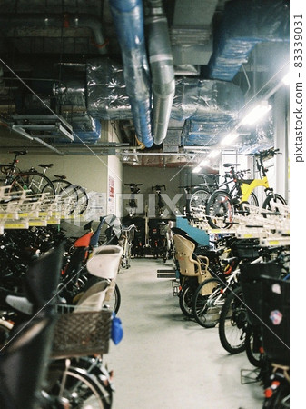 A treasure trove of bicycles A treasure trove of bicycles 83339031