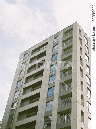 An apartment where everyone lives An apartment where everyone lives 83339032