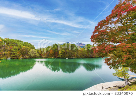 Scenery of Bishamonnuma (Goshikinuma) during the autumn colors, Kitashiobara Village, Fukushima Prefecture 83340070