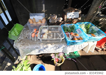 Farmer's unmanned sales office Vegetable direct sales office Producer direct sales Fresh vegetables Farmer's unmanned sales office Vegetable direct sales office Producer direct sales Fresh vegetables 83345942
