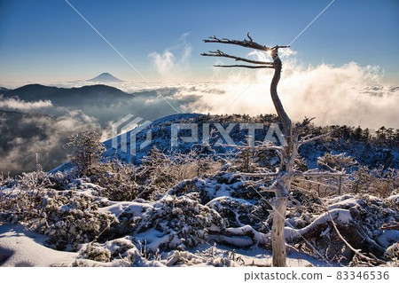Southern Alps winter scenery Mt. Chausu 83346536