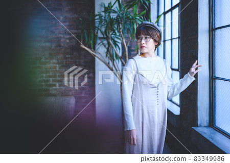 女性肖像 女性肖像 83349986