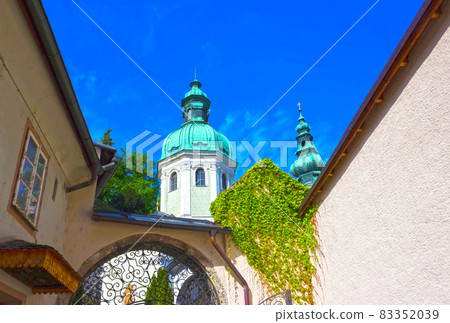 Peter graveyard in Salzburg 83352039