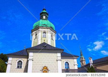 Peter graveyard in Salzburg 83352040
