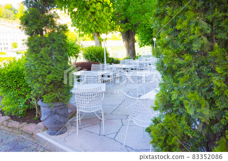 The cafe at old town in Salzburg,Austria. 83352086