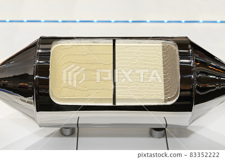 Catalytic converter 83352222