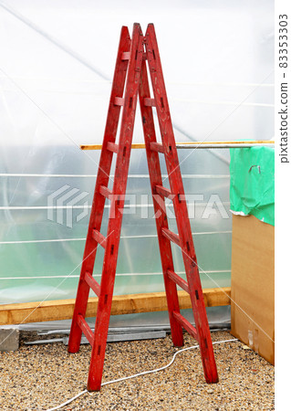 Ladder Ladder 83353303
