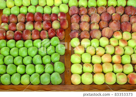 Apple market 83353373