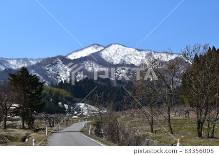 Mt. Kinpu National scenic spot 100 famous mountains in Yamagata prefecture Mt. Kinpu National scenic spot 100 famous mountains in Yamagata prefecture 83356008