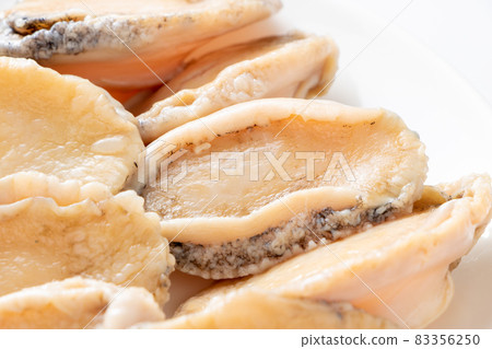Abalone (domestic Ezo abalone) Peeled up. Abalone (domestic Ezo abalone) Peeled up. 83356250