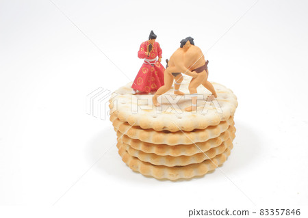 the figure of Sumo wrestler on biscuits 83357846