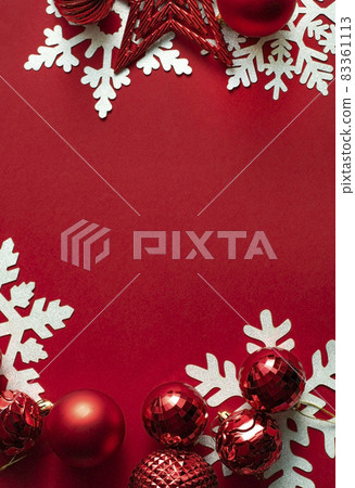 Christmas decorations and copy space 83361113