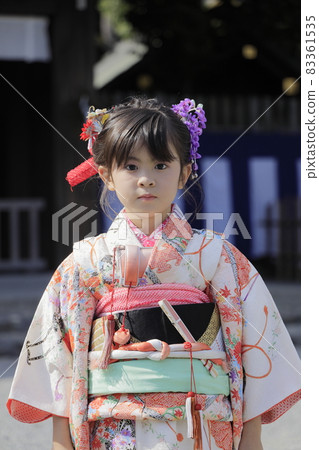 Elementary school girl (7 years old) celebrating Shichigosan at a shrine Elementary school girl (7 years old) celebrating Shichigosan at a shrine 83361535