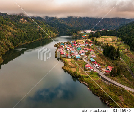 A bird's-eye view of the autumn ambition village 83366980